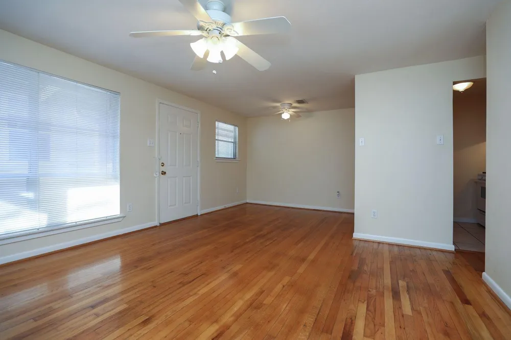 1620 Hawthorne Street #1 Houston, TX 77006