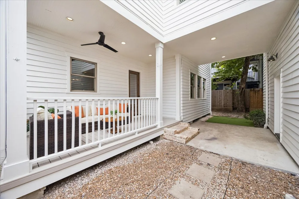 720 Oxford Street Houston, TX 77007