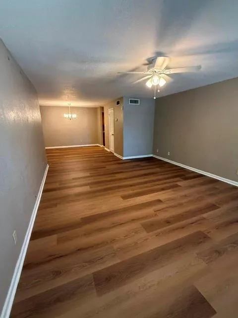 9700 Leawood Boulevard #1704 Houston, TX 77099