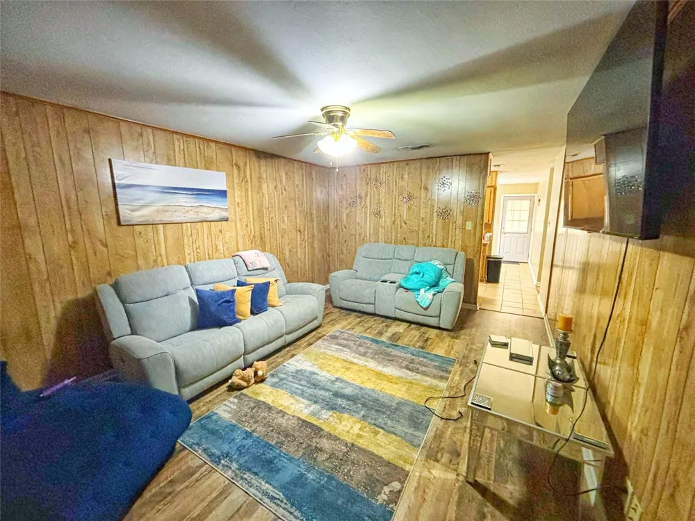 114 Woodland Circle Crockett, TX 75835