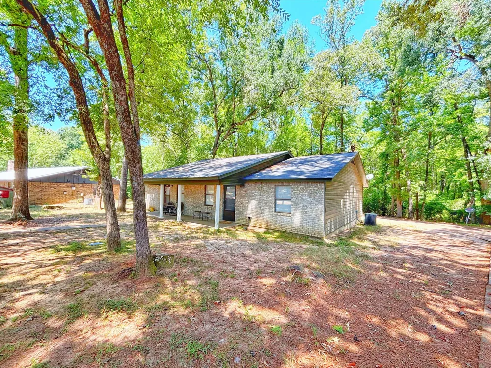 114 Woodland Circle Crockett, TX 75835