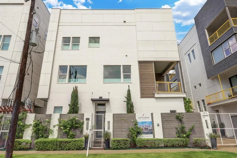 1211 Hickory Street #A Houston, TX 77007