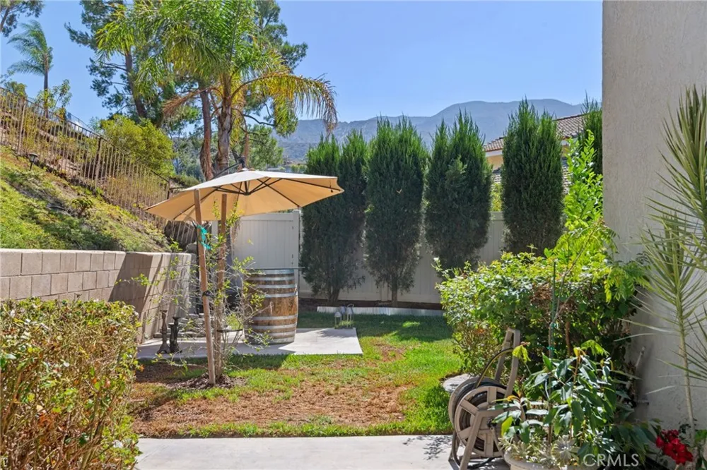 1251 Oakcrest Circle Corona, CA 92882