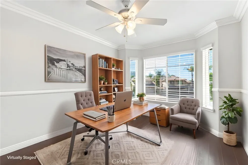 1251 Oakcrest Circle Corona, CA 92882