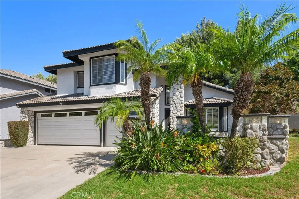 1251 Oakcrest Circle Corona, CA 92882