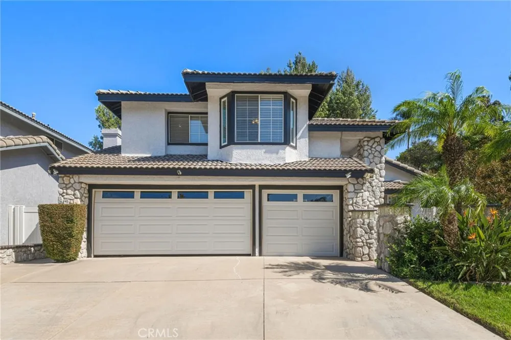 1251 Oakcrest Circle Corona, CA 92882
