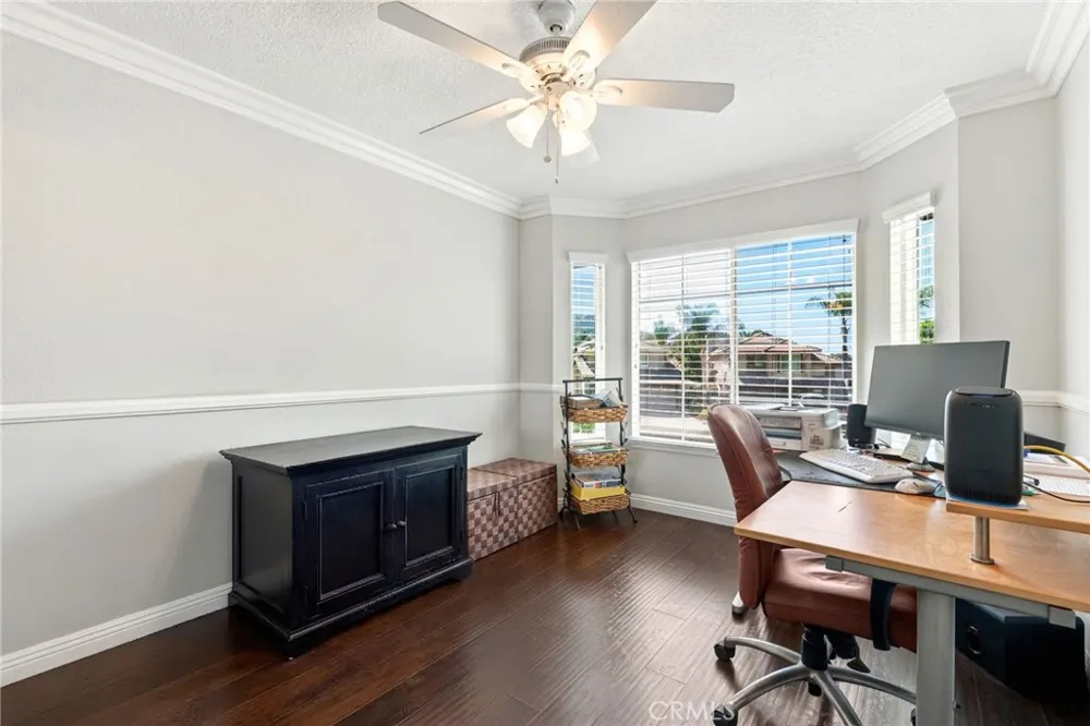 1251 Oakcrest Circle Corona, CA 92882