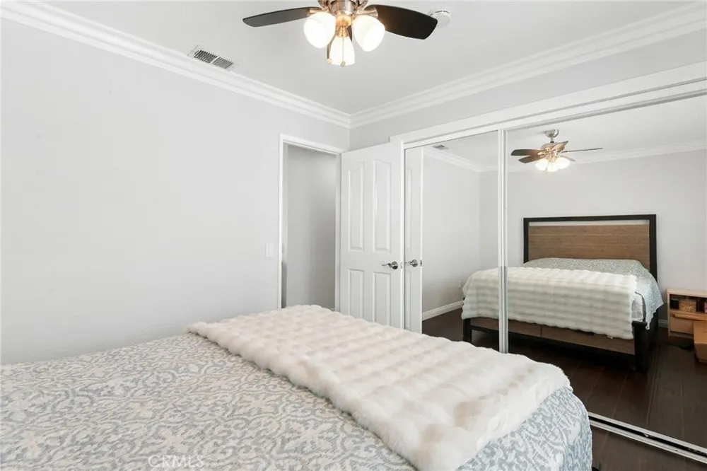 1251 Oakcrest Circle Corona, CA 92882