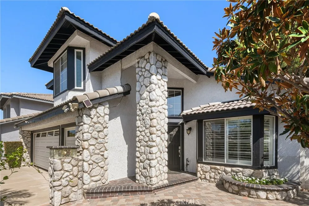 1251 Oakcrest Circle Corona, CA 92882