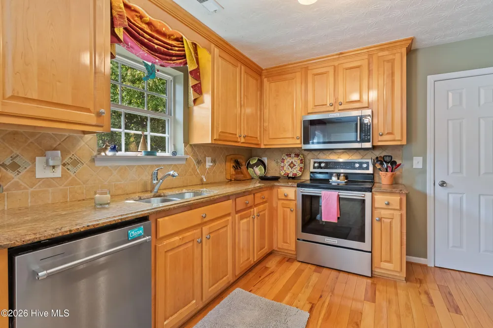 138 Foothill Estates Lane Murphy, NC 28906