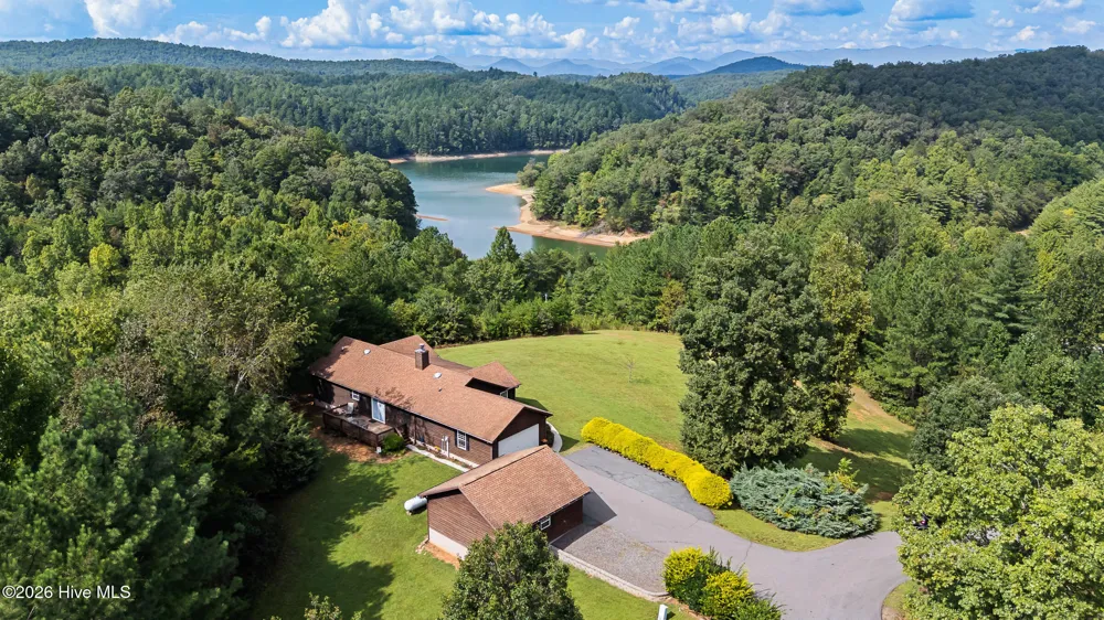 138 Foothill Estates Lane Murphy, NC 28906