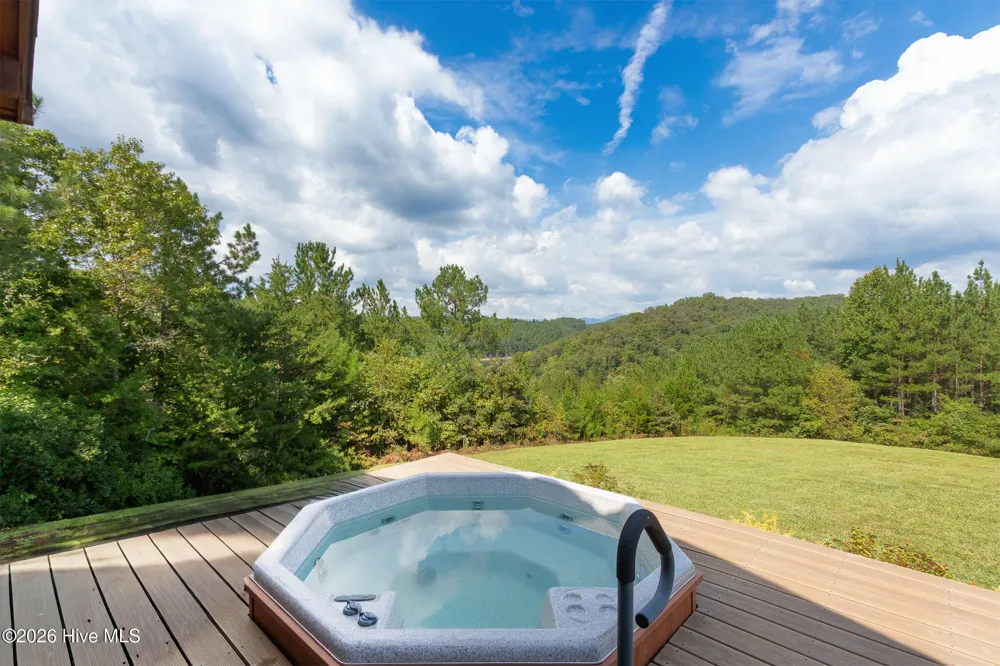 138 Foothill Estates Lane Murphy, NC 28906