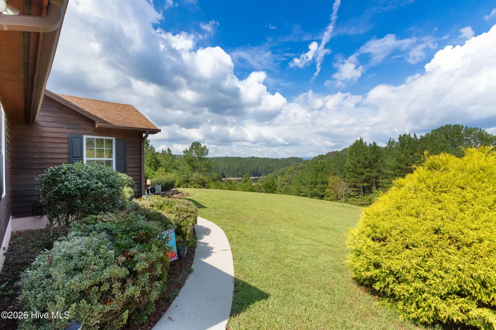 138 Foothill Estates Lane Murphy, NC 28906