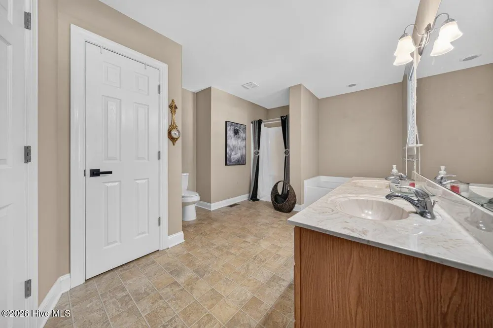 204 Simbelyn Drive Nashville, NC 27856