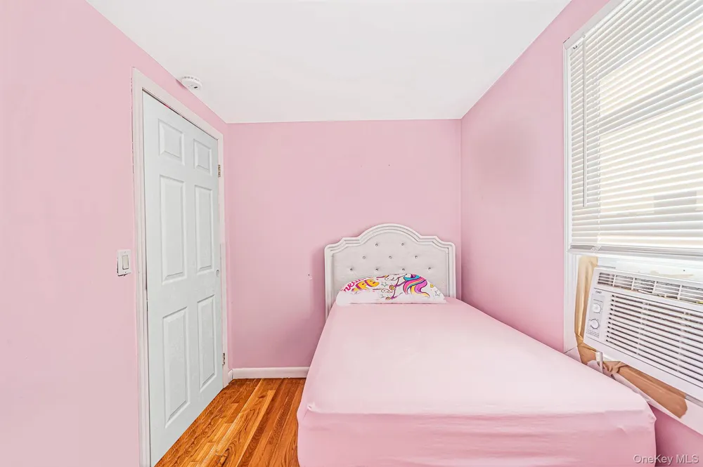 370 Grand Boulevard Deer Park, NY 11729