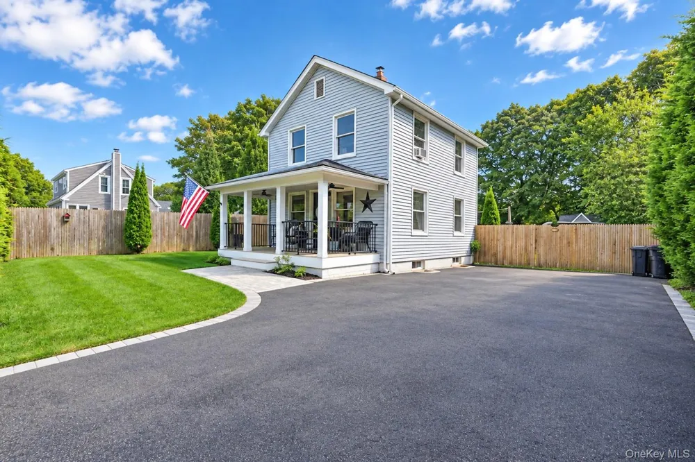 9 Jennings Avenue Center Moriches, NY 11934