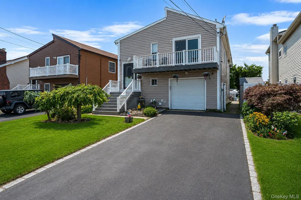 32 Yacht Club Road Babylon, NY 11702