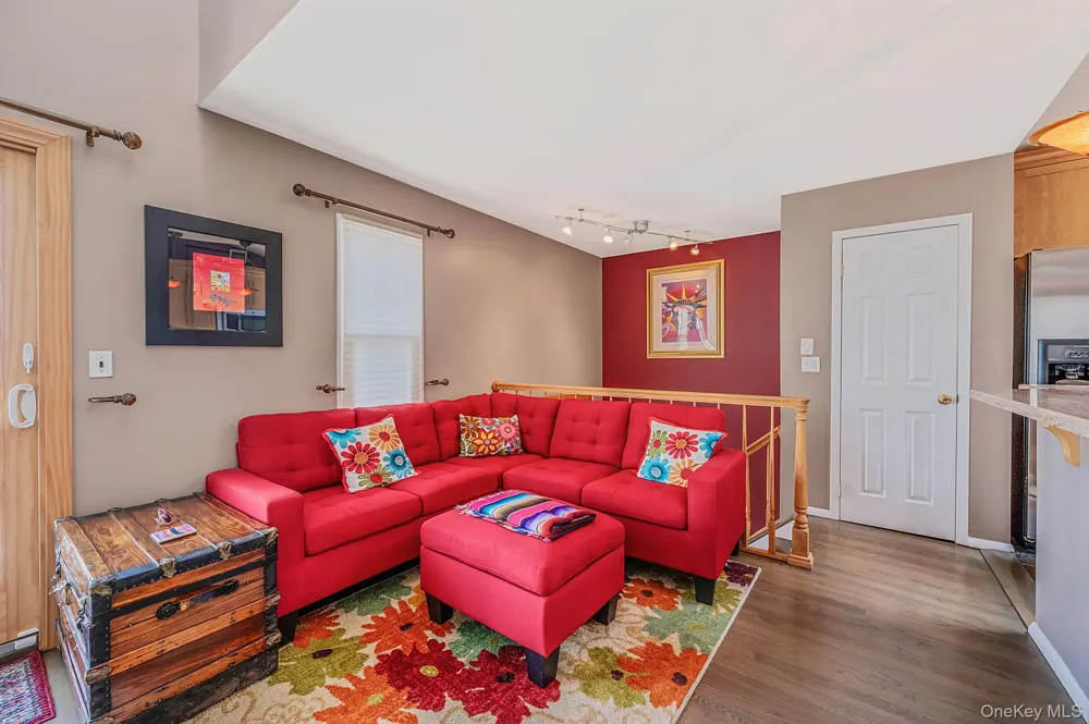 32 Yacht Club Road Babylon, NY 11702