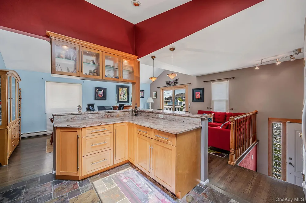 32 Yacht Club Road Babylon, NY 11702