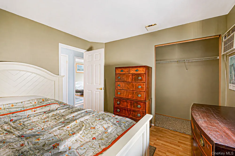 32 Yacht Club Road Babylon, NY 11702