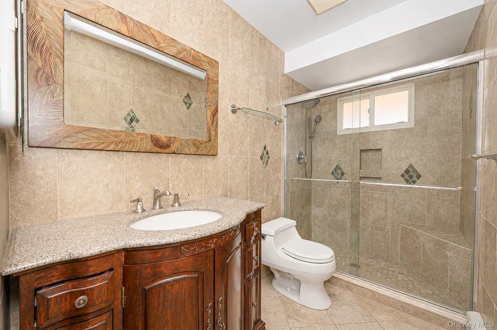 32 Yacht Club Road Babylon, NY 11702