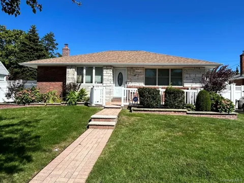 67 Emerson Avenue