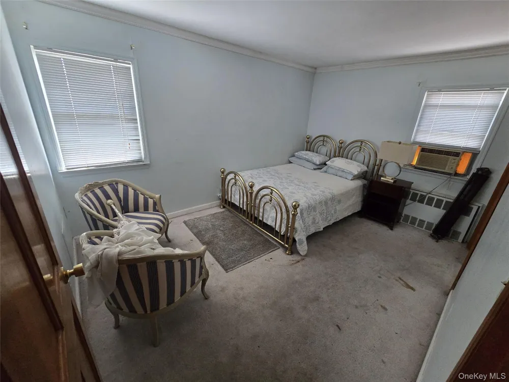 950 Linkwood Drive Baldwin, NY 11510