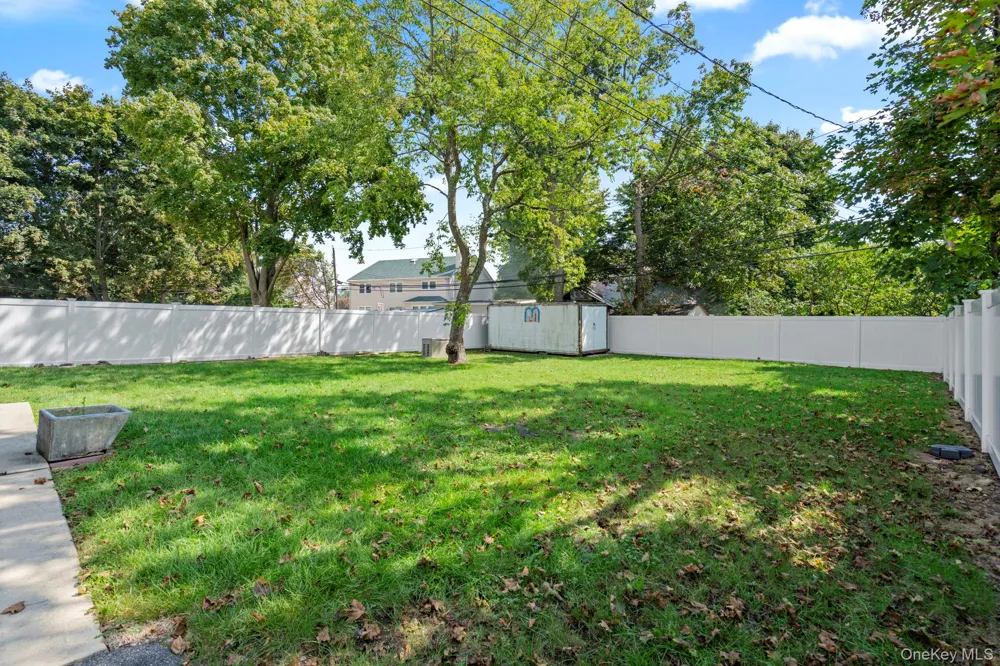 5 Prospect Street W Amityville, NY 11701