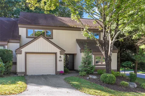 606 Heritage Hills #F