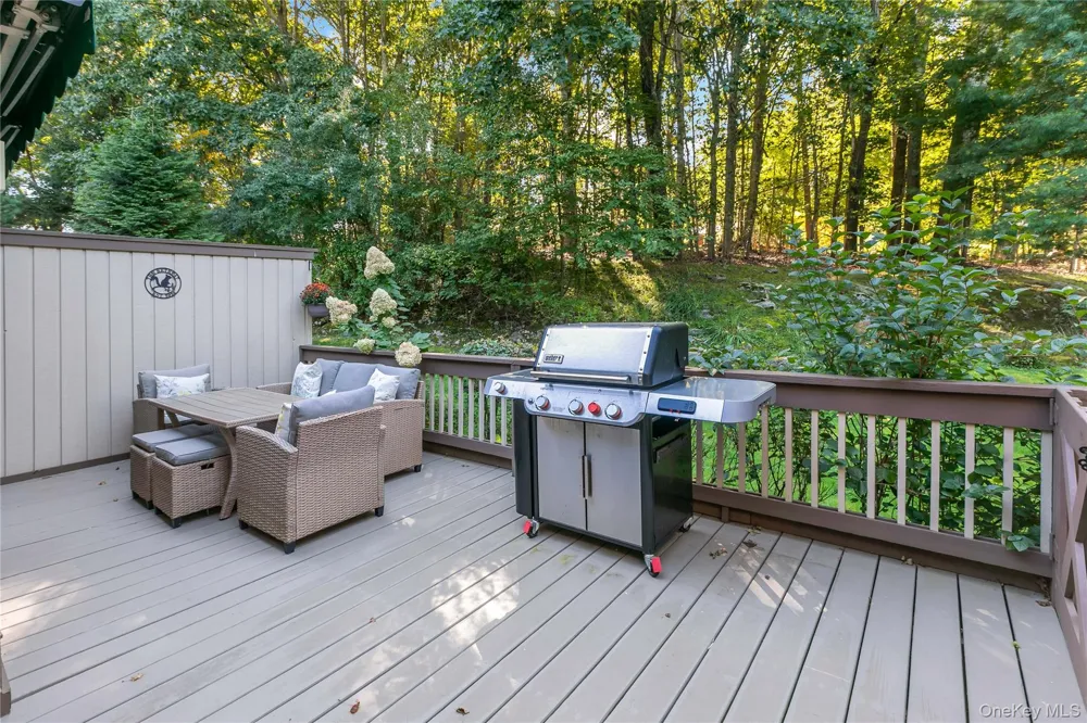 606 Heritage Hills #F Somers, NY 10589