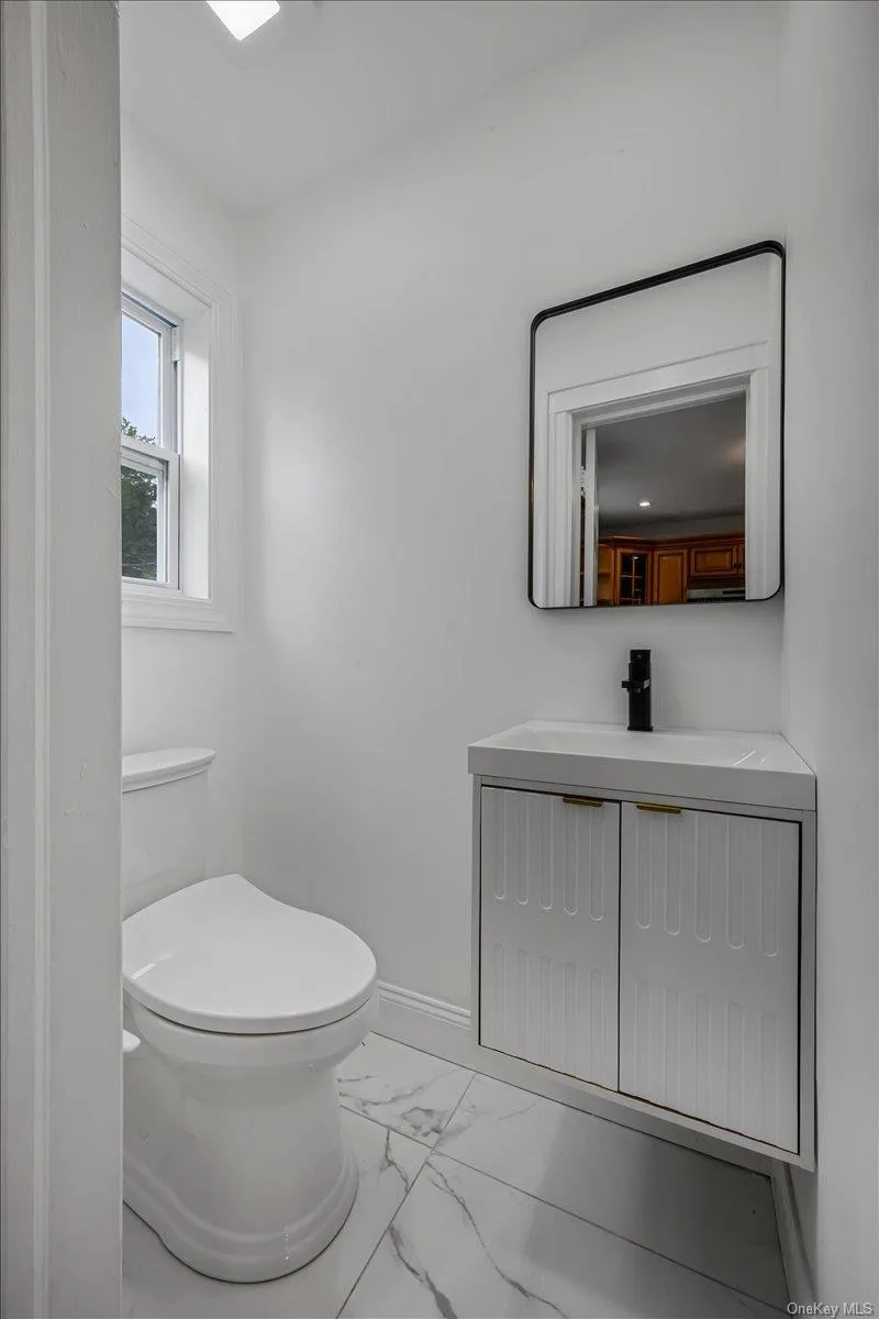 336 W Seaman Avenue Freeport, NY 11520