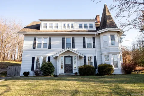 3212 FRANKLIN AVENUE #3RD