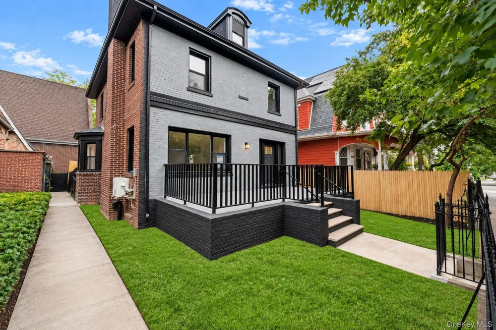 131 Arlington Avenue Brooklyn, NY 11207