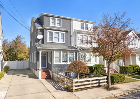 14 Tilrose Avenue