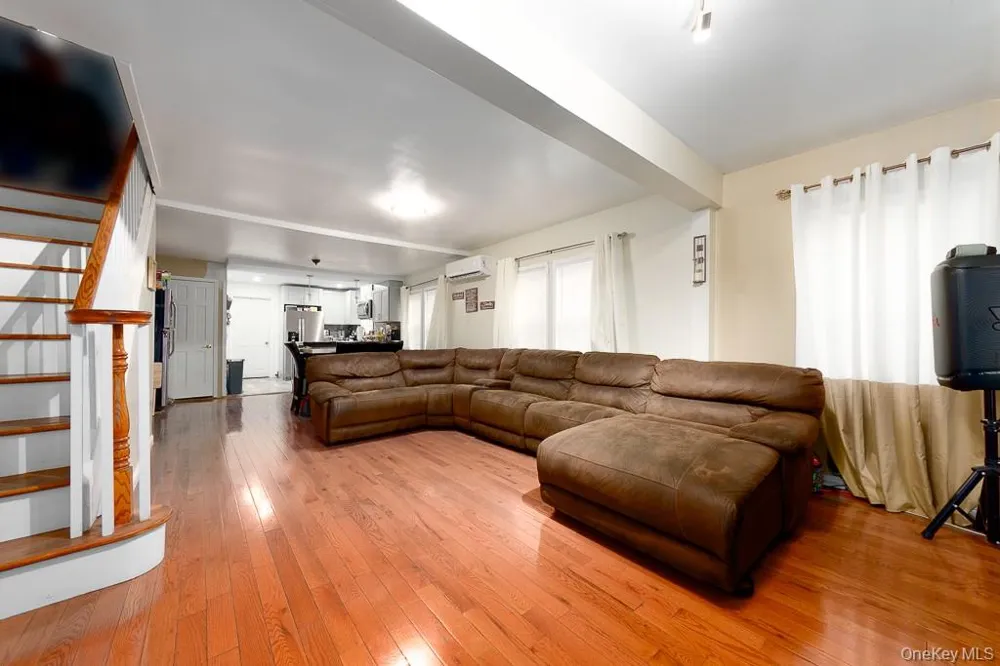 9917 215th Street Queens Village, NY 11429