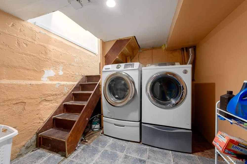 9917 215th Street Queens Village, NY 11429
