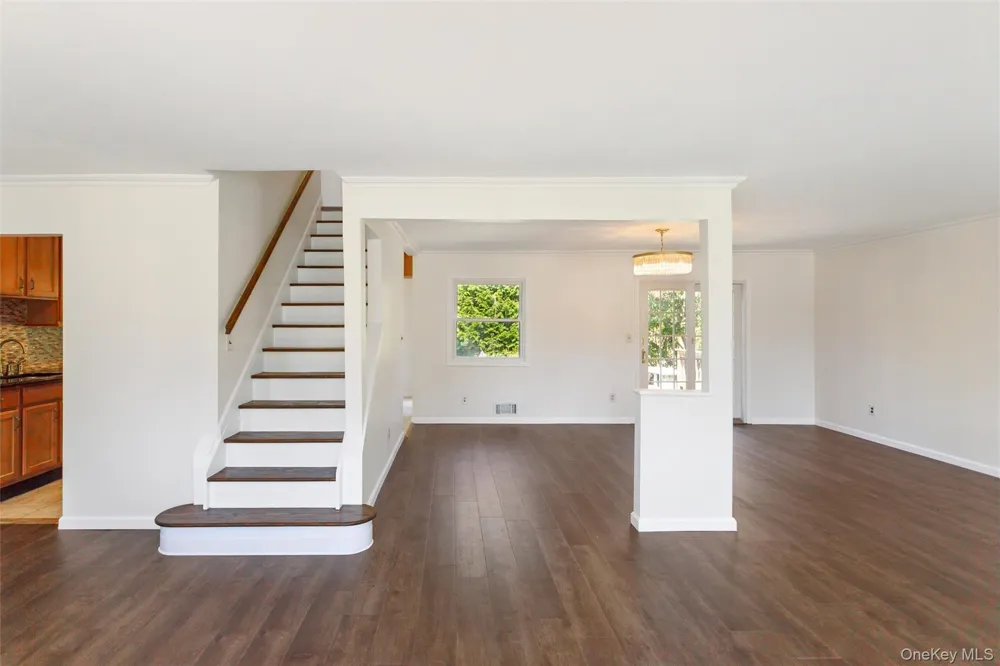 597 Old Country Road Deer Park, NY 11729
