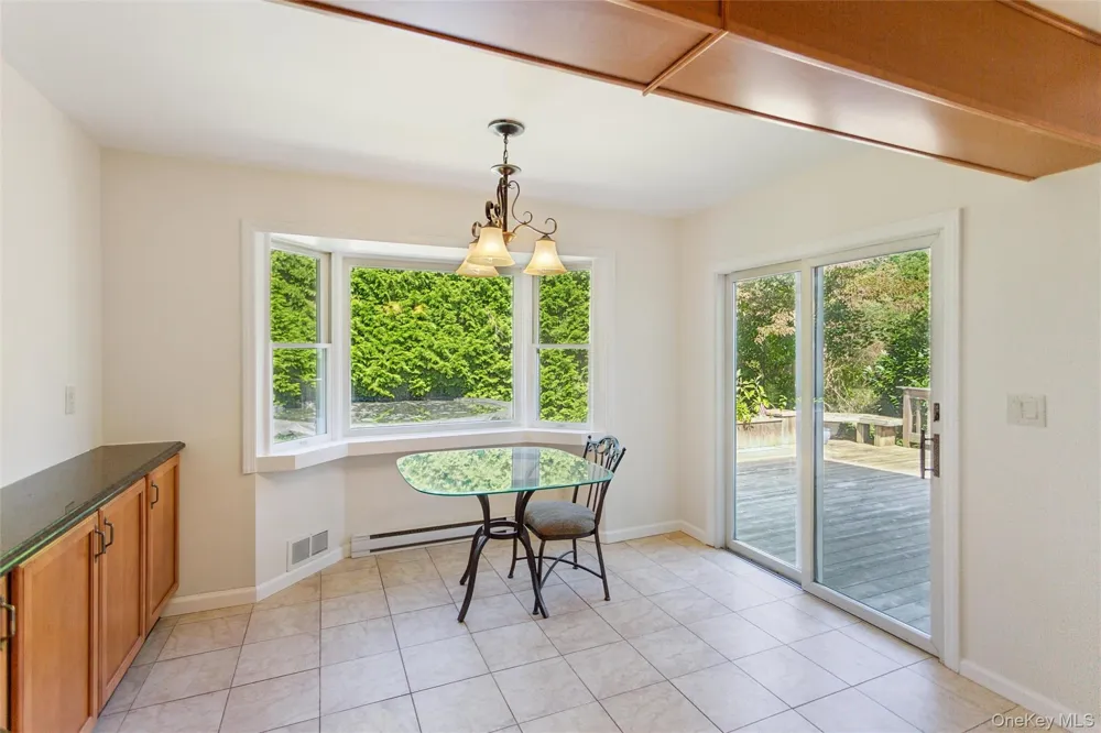 597 Old Country Road Deer Park, NY 11729