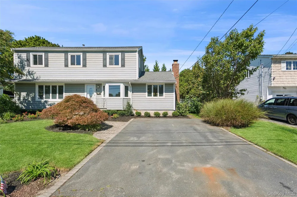 597 Old Country Road Deer Park, NY 11729