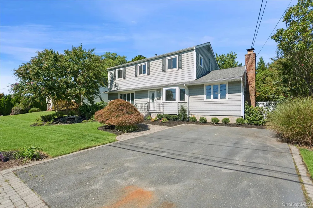 597 Old Country Road Deer Park, NY 11729