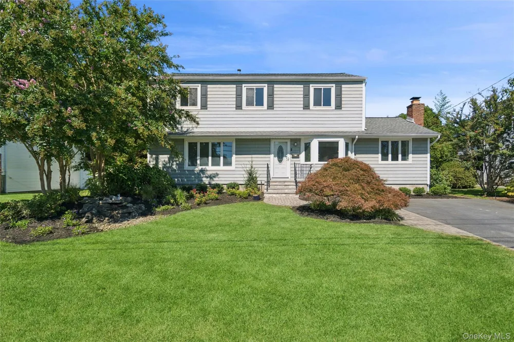 597 Old Country Road Deer Park, NY 11729