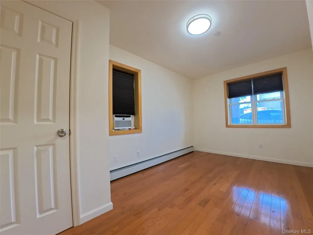 220-03 64th Avenu #1FL Oakland Gardens, NY 11364