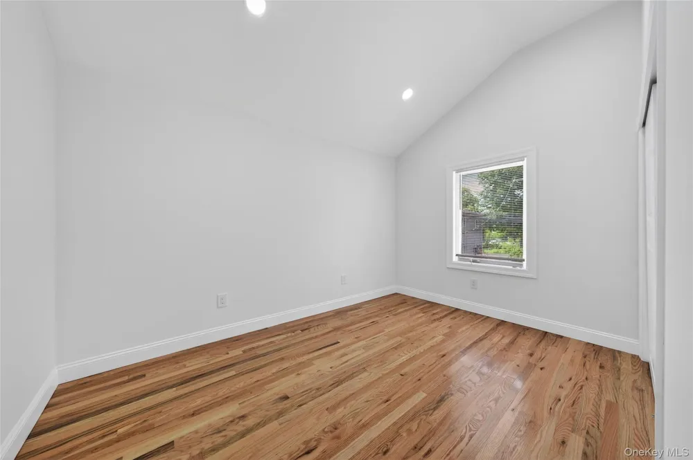 15 Grand Place Huntington Station, NY 11746