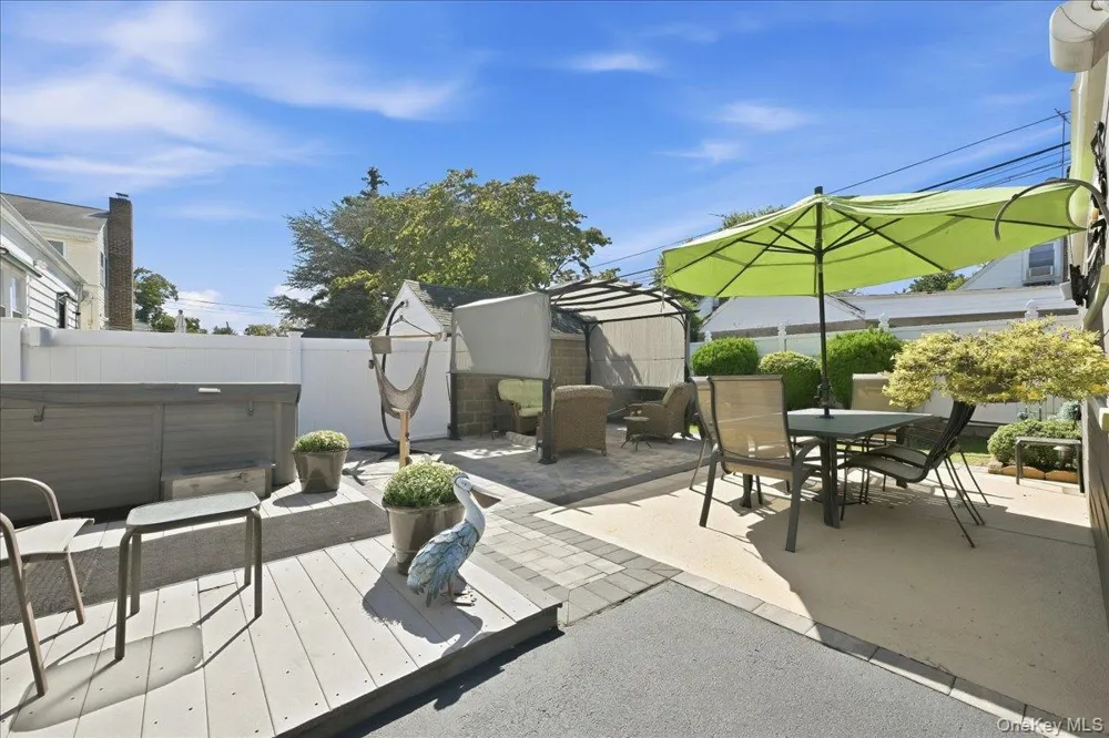 8614 251st Street Bellerose, NY 11426