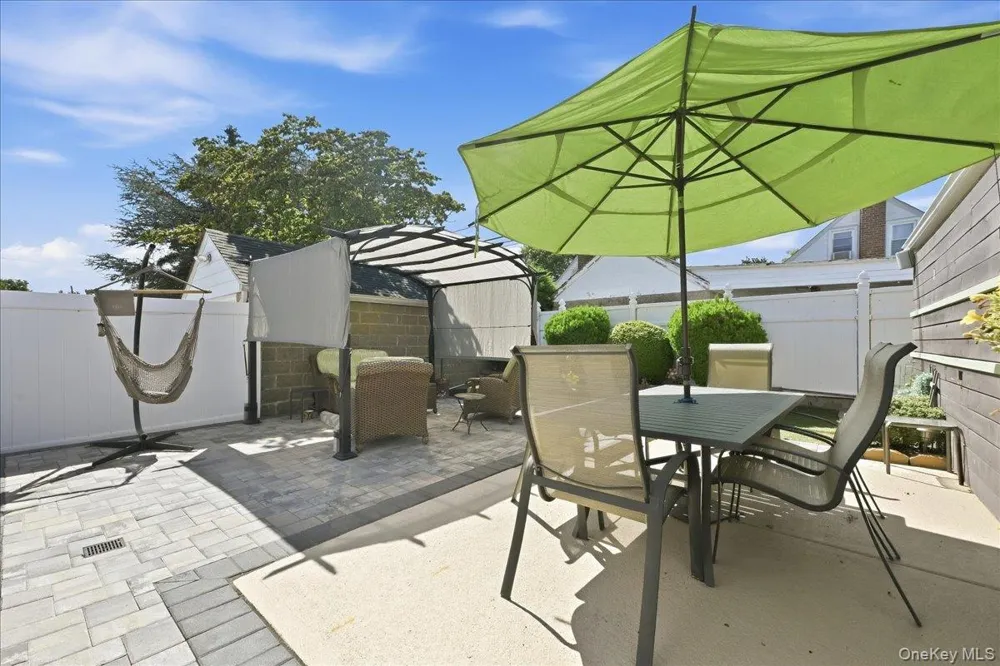 8614 251st Street Bellerose, NY 11426