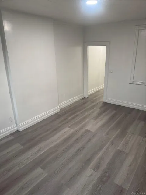 255 Ridgewood #2