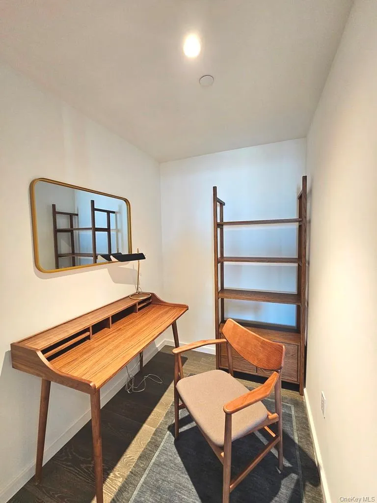 133-36 37th Avenue #11F Flushing, NY 11354