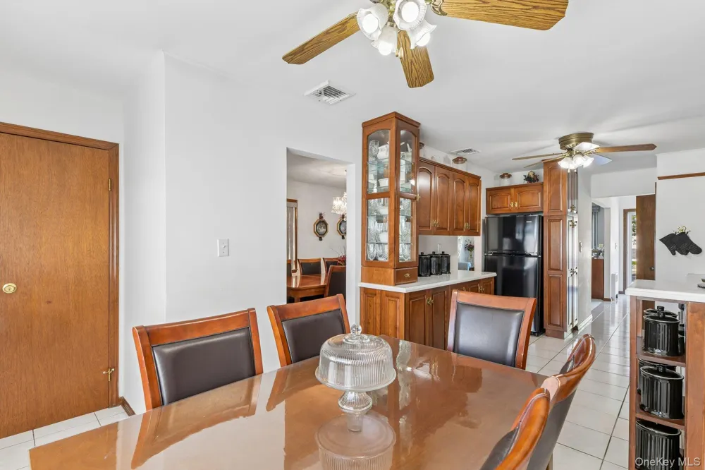 3994 Daleview Avenue Seaford, NY 11783