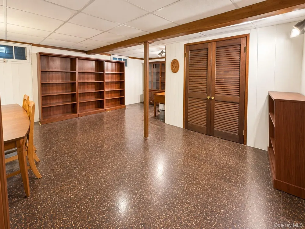 3994 Daleview Avenue Seaford, NY 11783