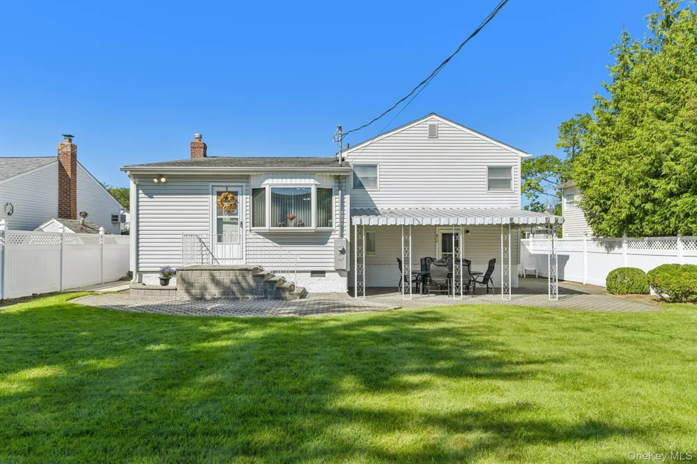 3994 Daleview Avenue Seaford, NY 11783
